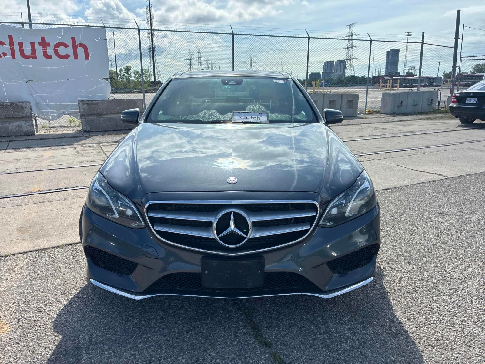 Mercedes-Benz E 400 AMG * 4MATIC * H&K * CARFAX * , снимка 2 - Автомобили и джипове - 55244079