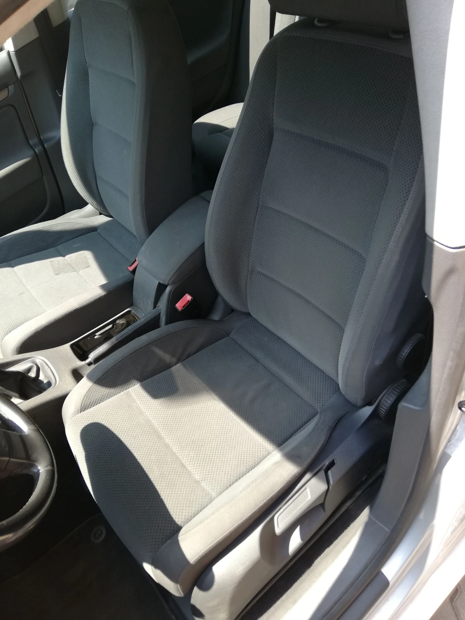 VW Golf 1.6 БЕНЗИН УНИКАТ , снимка 10 - Автомобили и джипове - 55576790