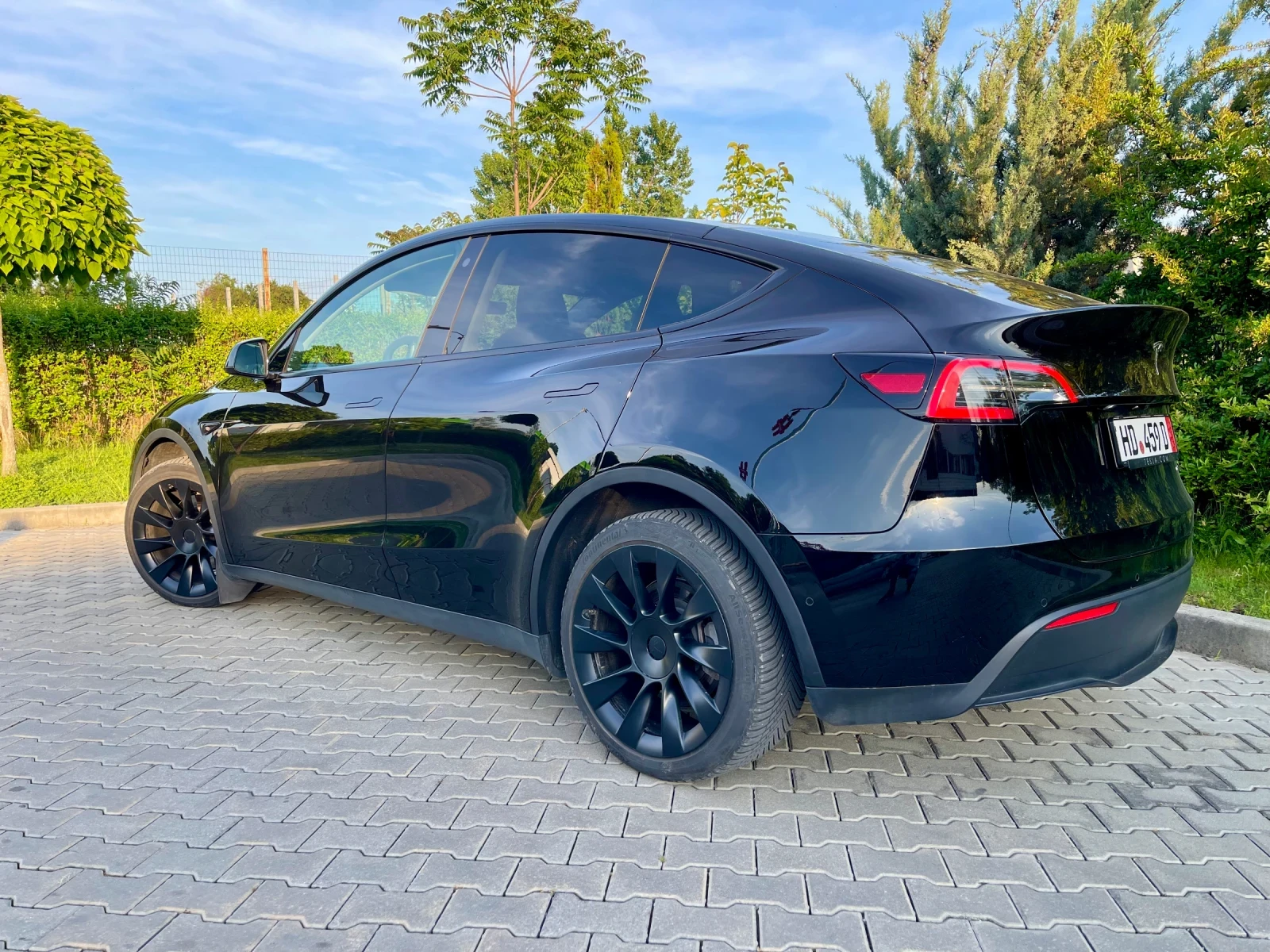 Tesla Model Y Long Range 4x4 Европейска, снимка 17 - Автомобили и джипове - 55675823