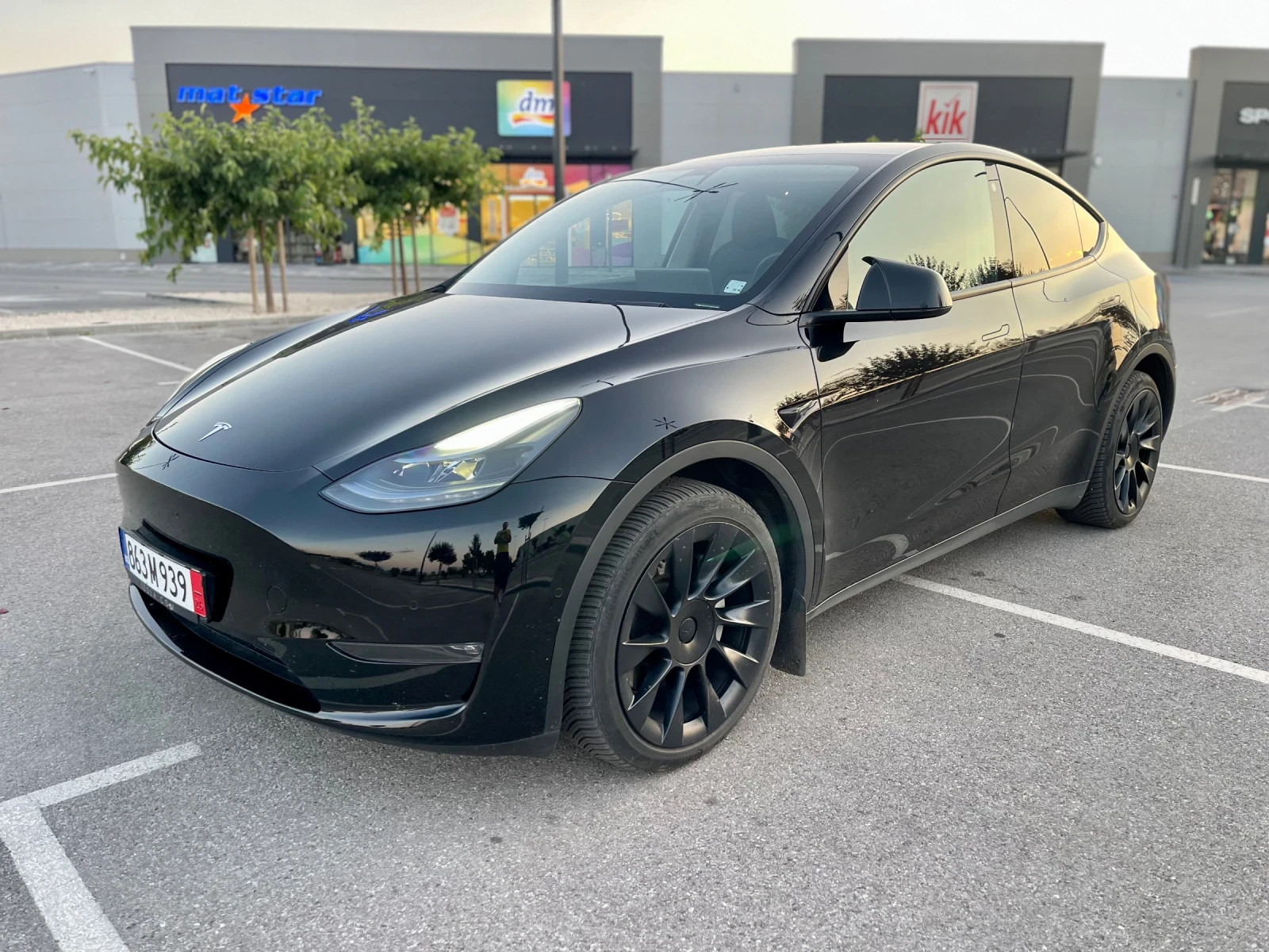 Tesla Model Y Long Range 4x4 Европейска, снимка 5 - Автомобили и джипове - 55675823