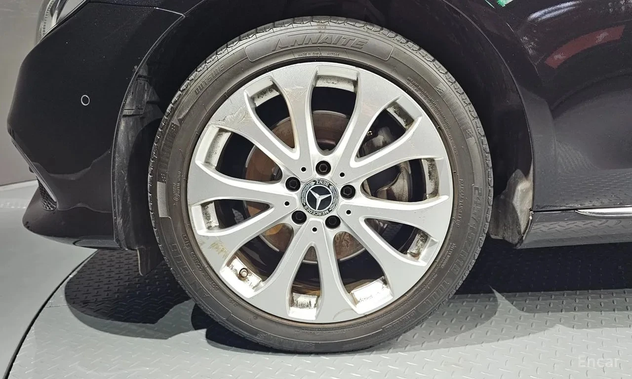 Mercedes-Benz E 220 * E220d 4MATIC Exclusive * ЦЕНА ДО БГ, снимка 5 - Автомобили и джипове - 56022361