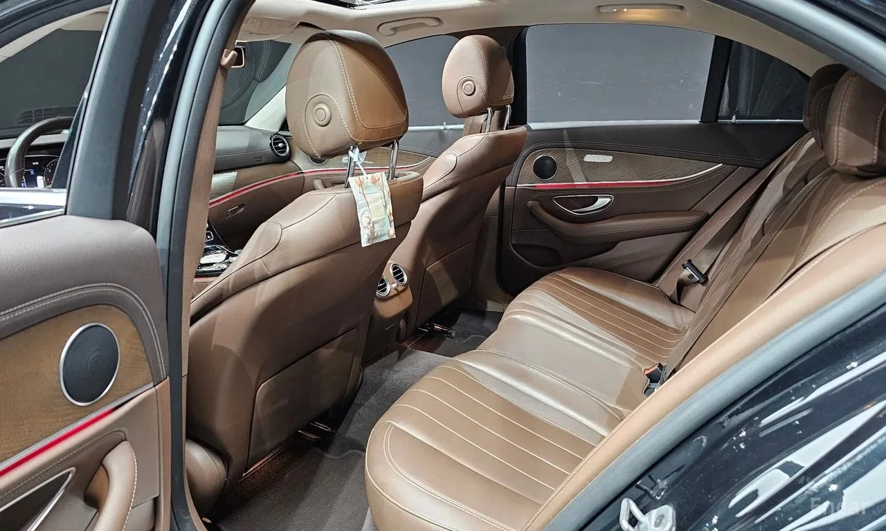 Mercedes-Benz E 220 * E220d 4MATIC Exclusive * ЦЕНА ДО БГ, снимка 17 - Автомобили и джипове - 56022361