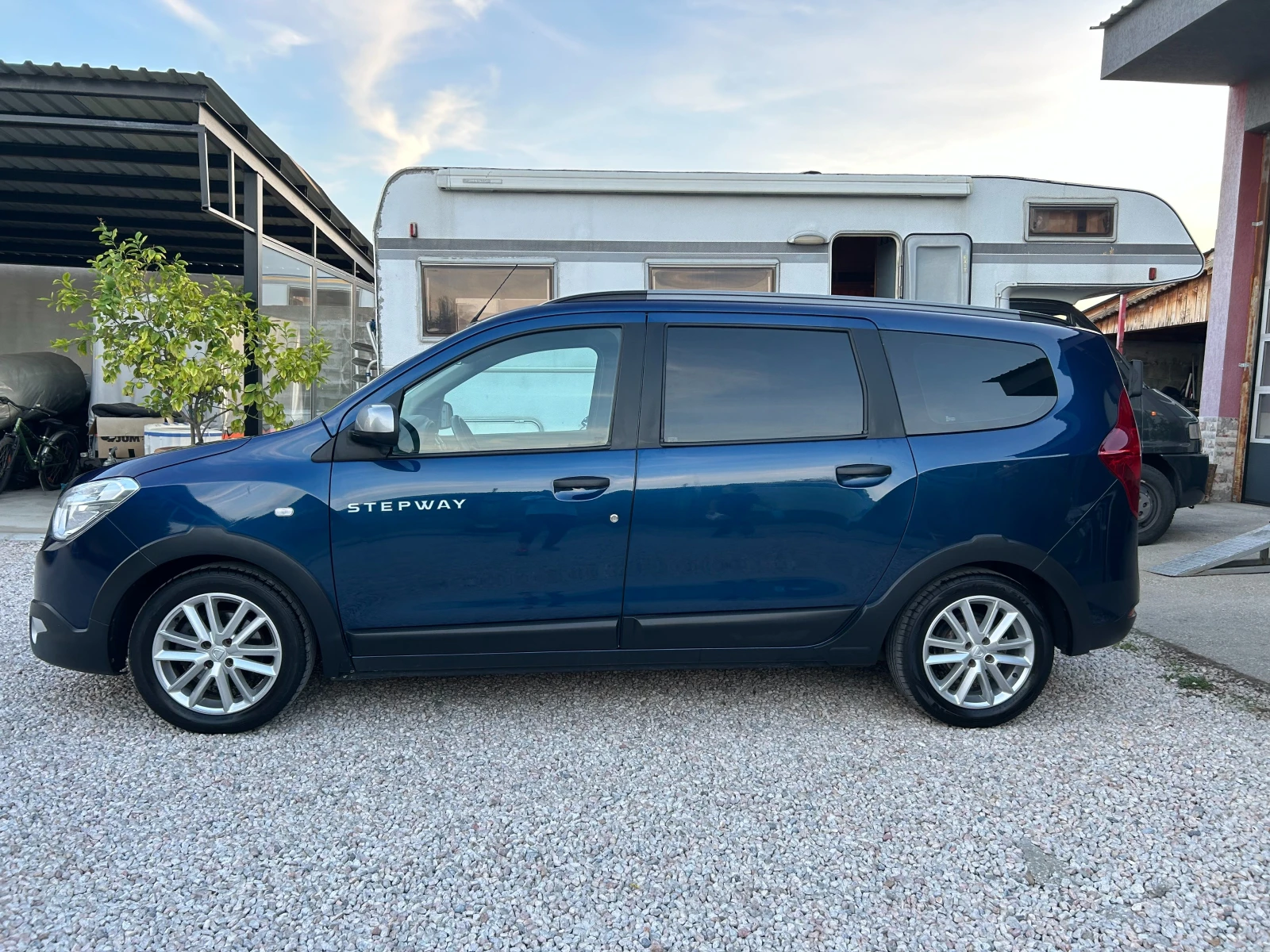 Dacia Lodgy 1.3 Benzin | Mobile.bg � ����������� 2