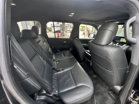Toyota Land cruiser 300 Собствен Лизинг/ БАРТЕР FULL, снимка 16