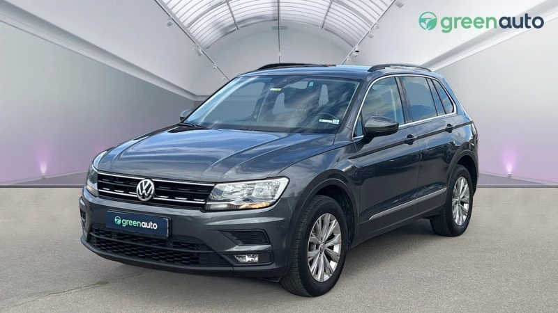 VW Tiguan 2.0 TSi 4 Motion, снимка 1 - Автомобили и джипове - 48388739