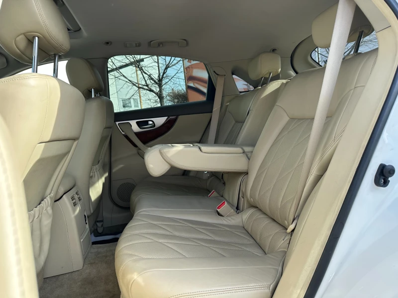 Infiniti QX70 3.0d 238 к.с. , снимка 9 - Автомобили и джипове - 52723536