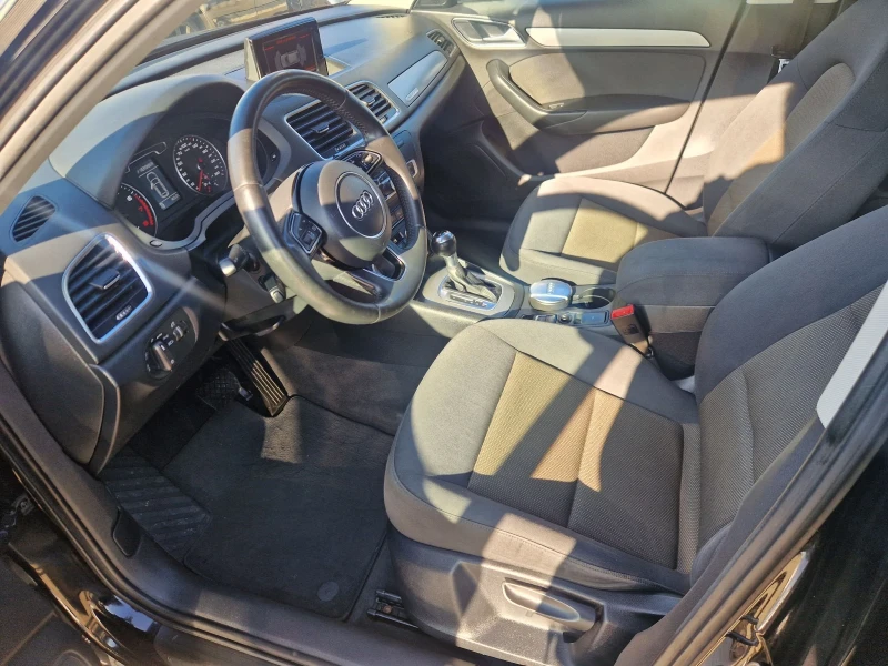 Audi Q3 2.0i avtomat 4x4  , снимка 7 - Автомобили и джипове - 52823157