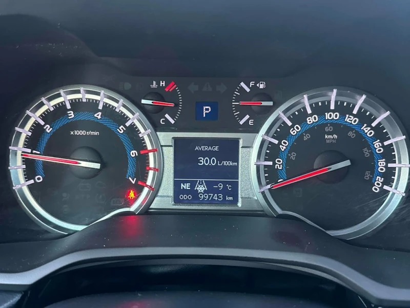 Toyota 4runner * 4WD * CARFAX * БЕЗ ПЪРВОНАЧАЛНА ВНОСКА, снимка 8 - Автомобили и джипове - 53308015