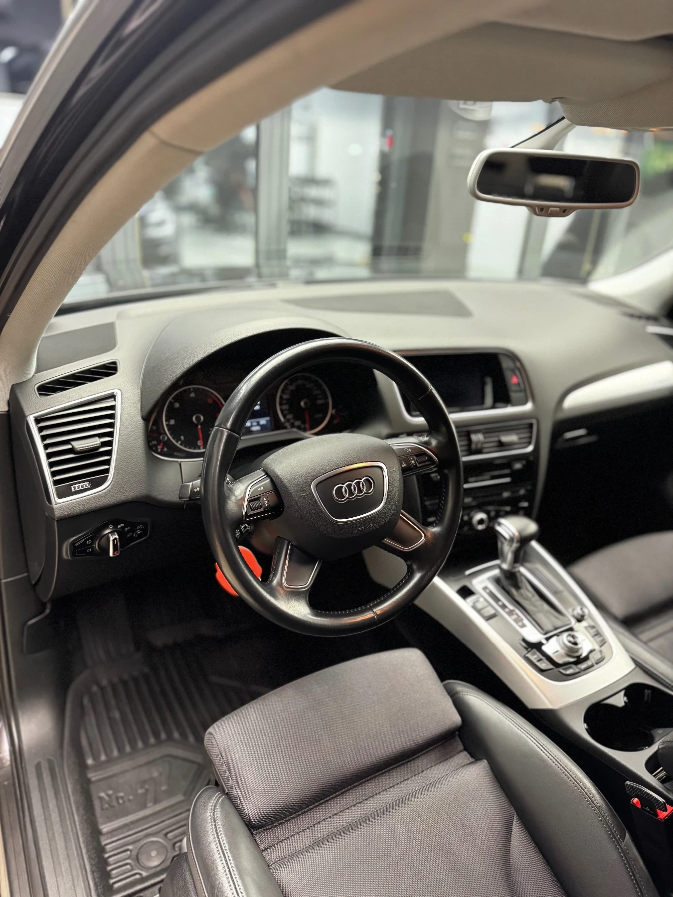 Audi Q5 3.0 Quattro  - изображение 9