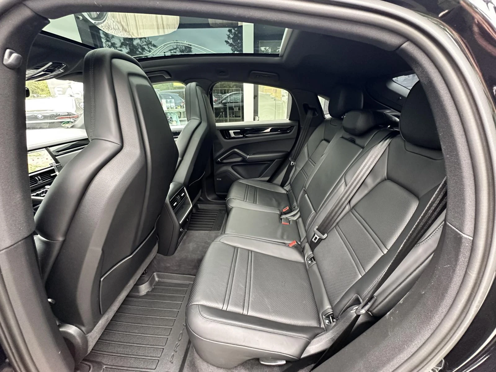 Porsche Cayenne S / BOSE/HUD/PANO/360 CAMERA/  | Mobile.bg — изображение 16