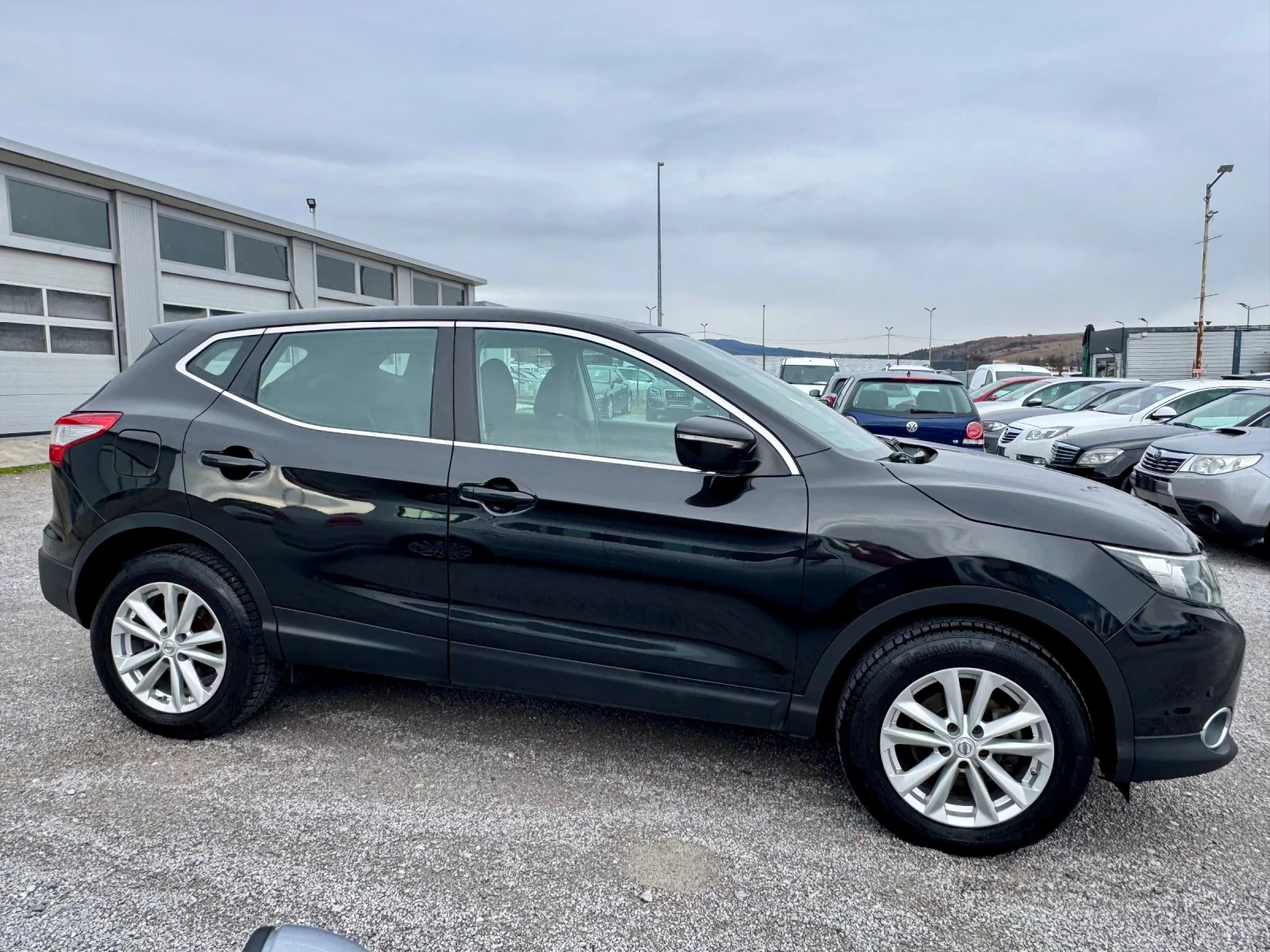 Nissan Qashqai 1.6 DCI/PURE DRIVE/TEKNA/FULL LED/  | Mobile.bg   7
