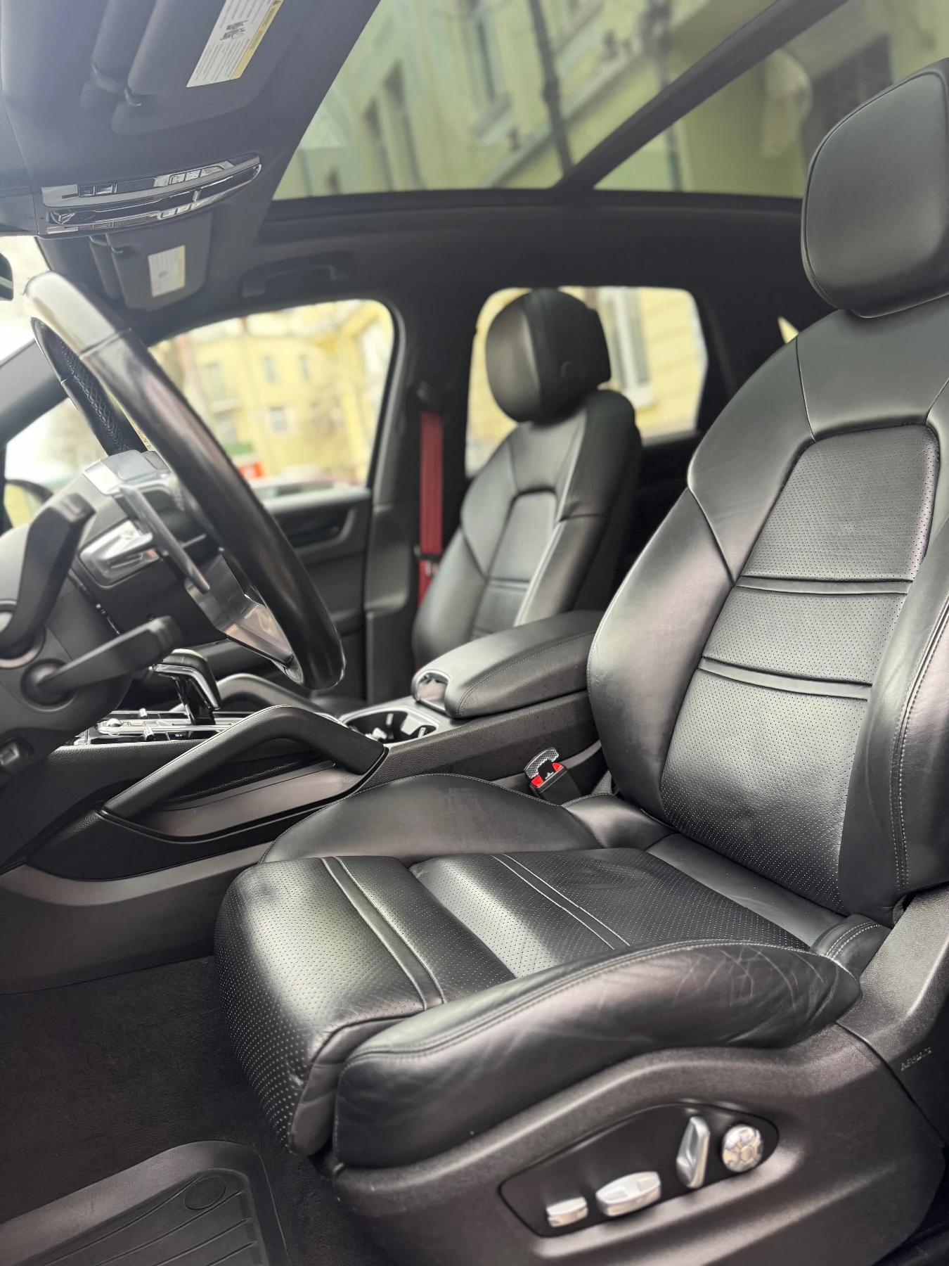 Porsche Cayenne S 441к.с Sport Chrono/360 /BOSE/Panо/Serv./History, снимка 12 - Автомобили и джипове - 53729079