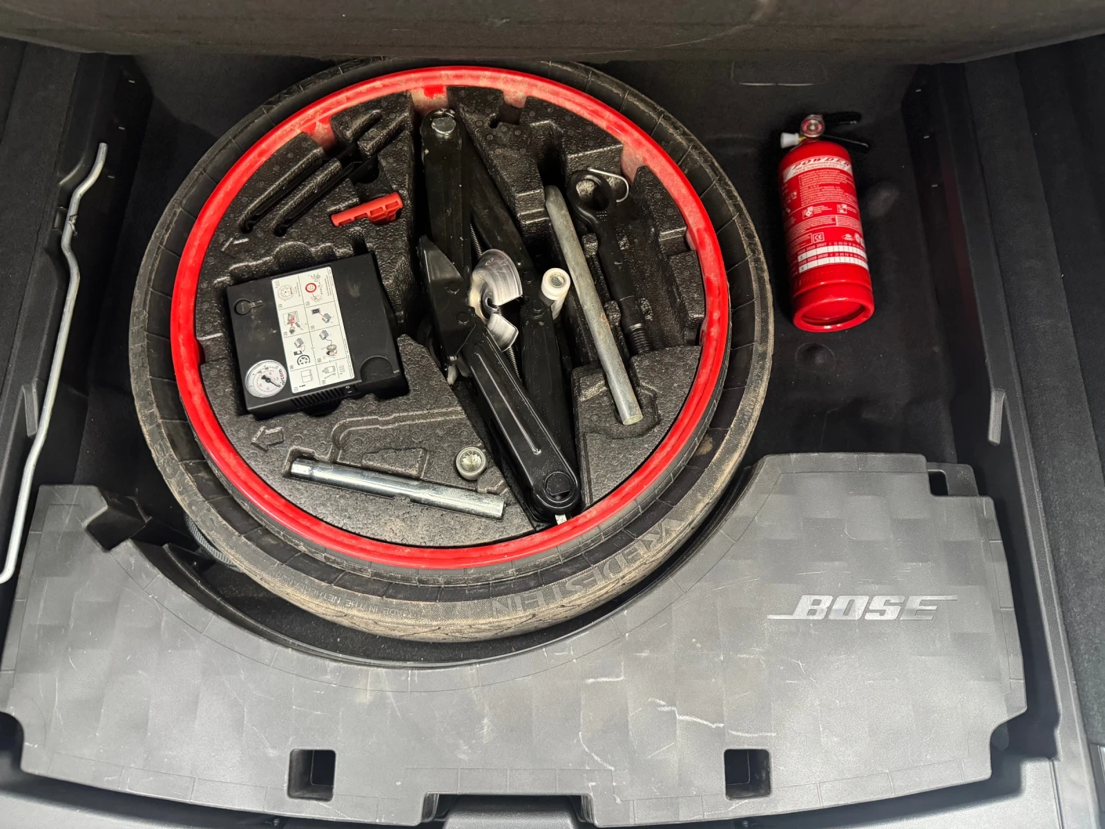 Porsche Cayenne S 441к.с Sport Chrono/360 /BOSE/Panо/Serv./History, снимка 17 - Автомобили и джипове - 53729079