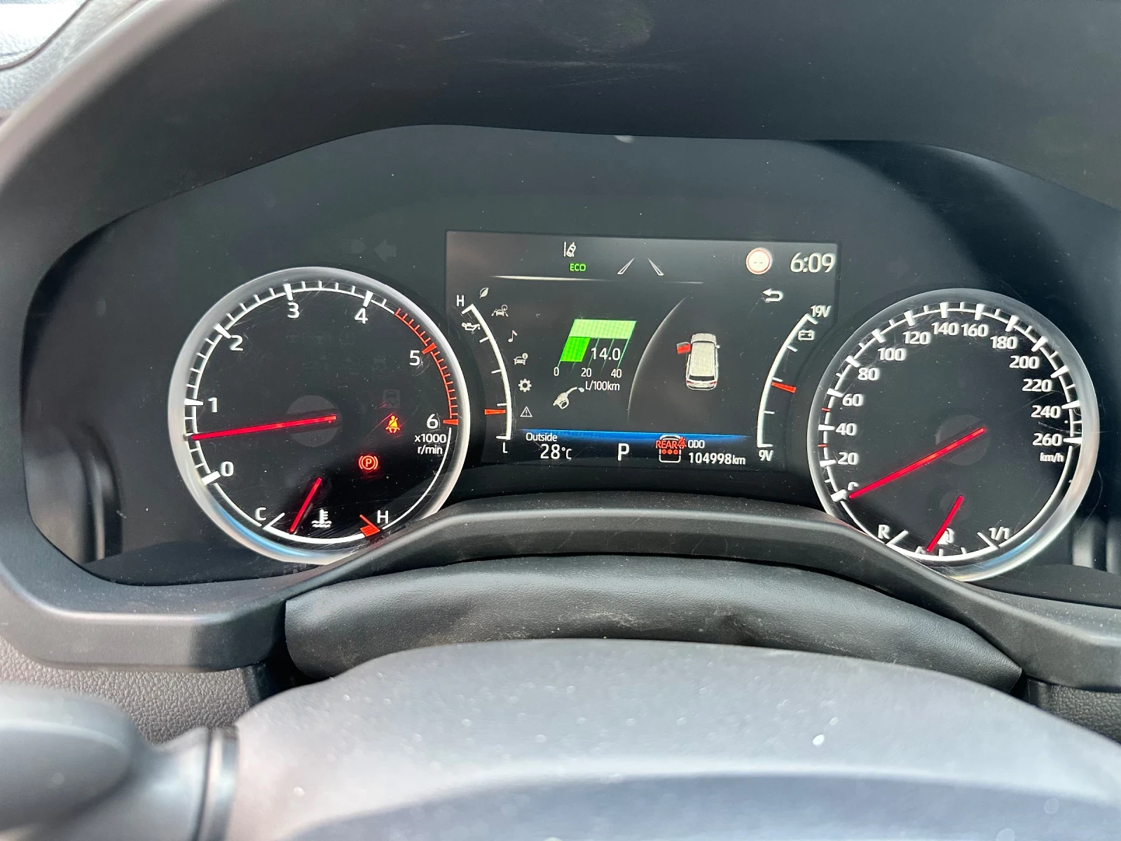Toyota Land cruiser 300 Собствен Лизинг/ БАРТЕР FULL, снимка 15 - Автомобили и джипове - 56088004