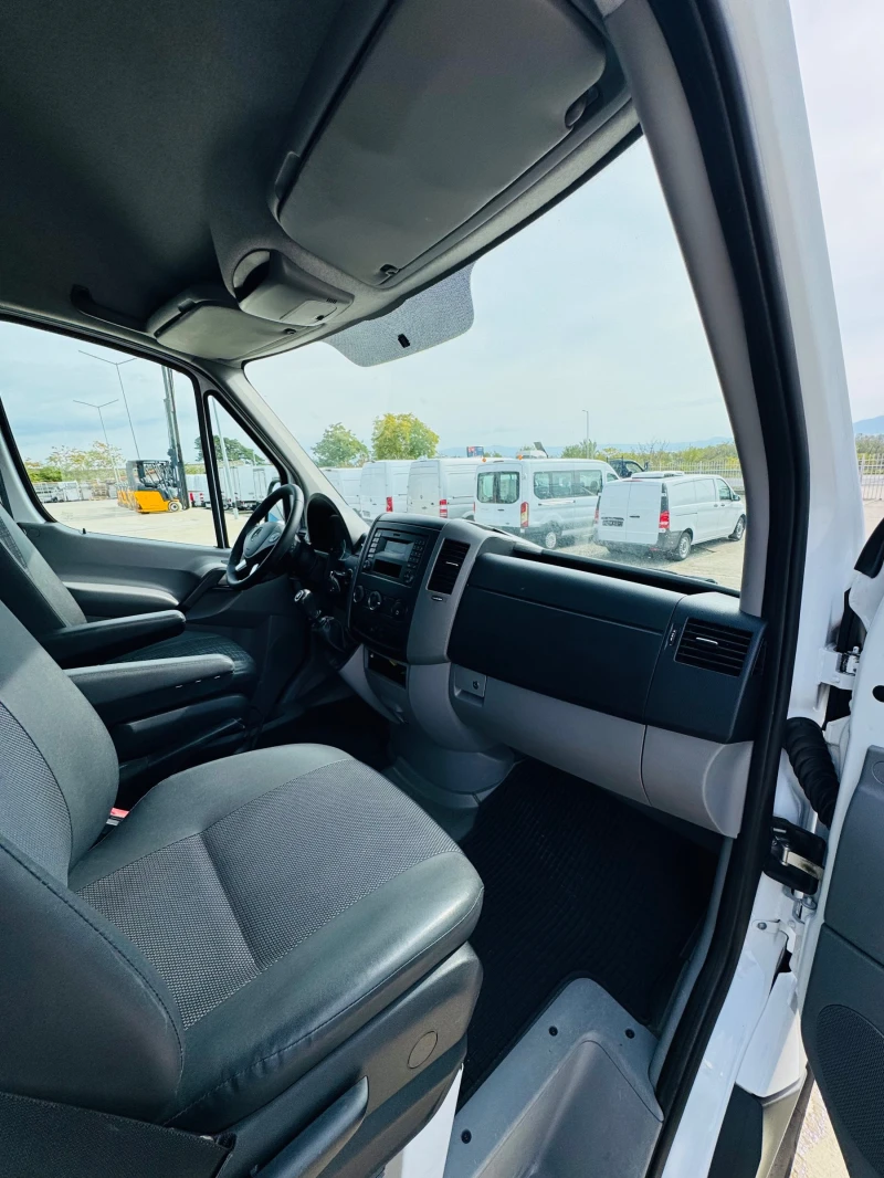 Mercedes-Benz Sprinter 316 Немски!КАТО НОВ!ТОП!ТОП!ТОП!НАВИ!КЛИМАТР!, снимка 11 - Бусове и автобуси - 52133365