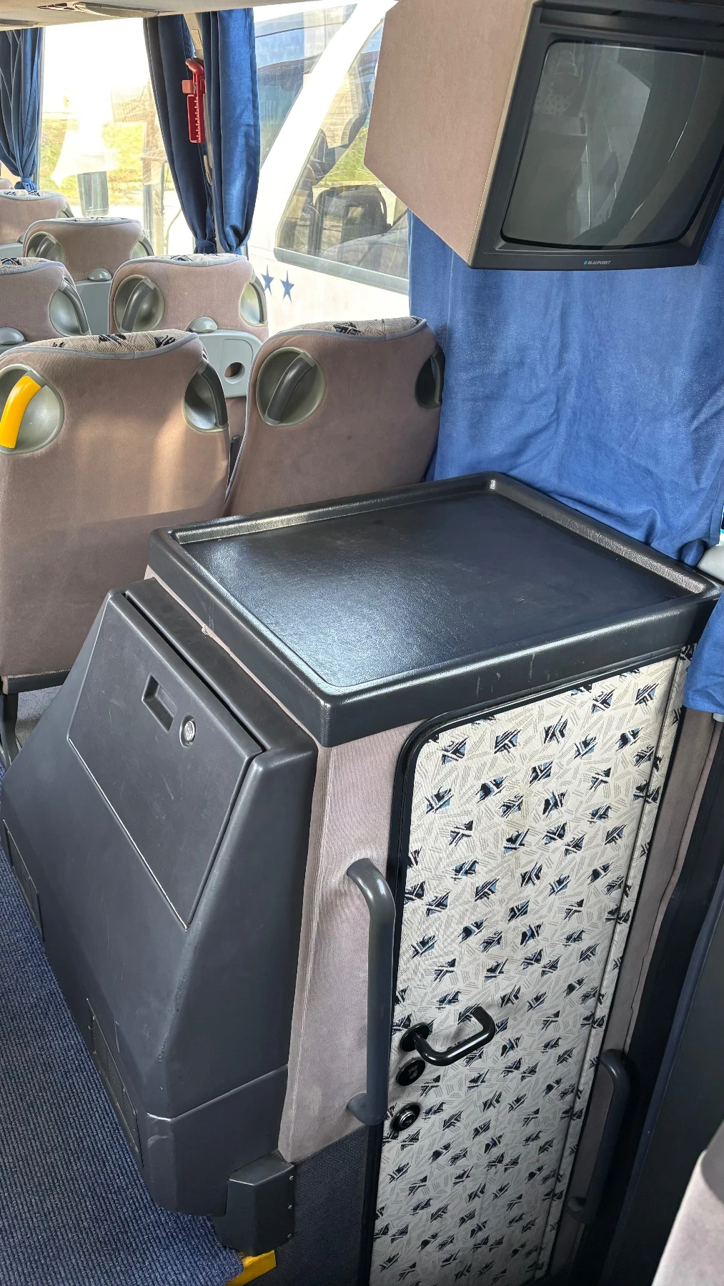 Mercedes-Benz Tourismo O 350 RHD, снимка 12 - Бусове и автобуси - 53781101