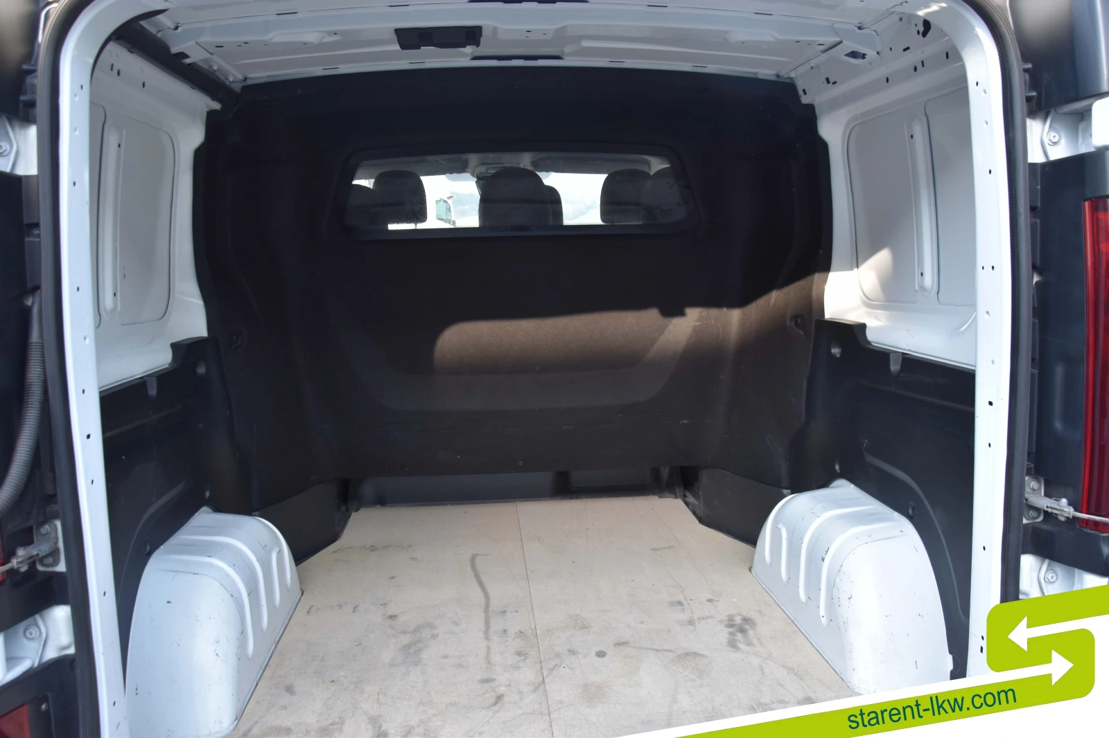 Renault Trafic VAN26005, снимка 12 - Бусове и автобуси - 53946253