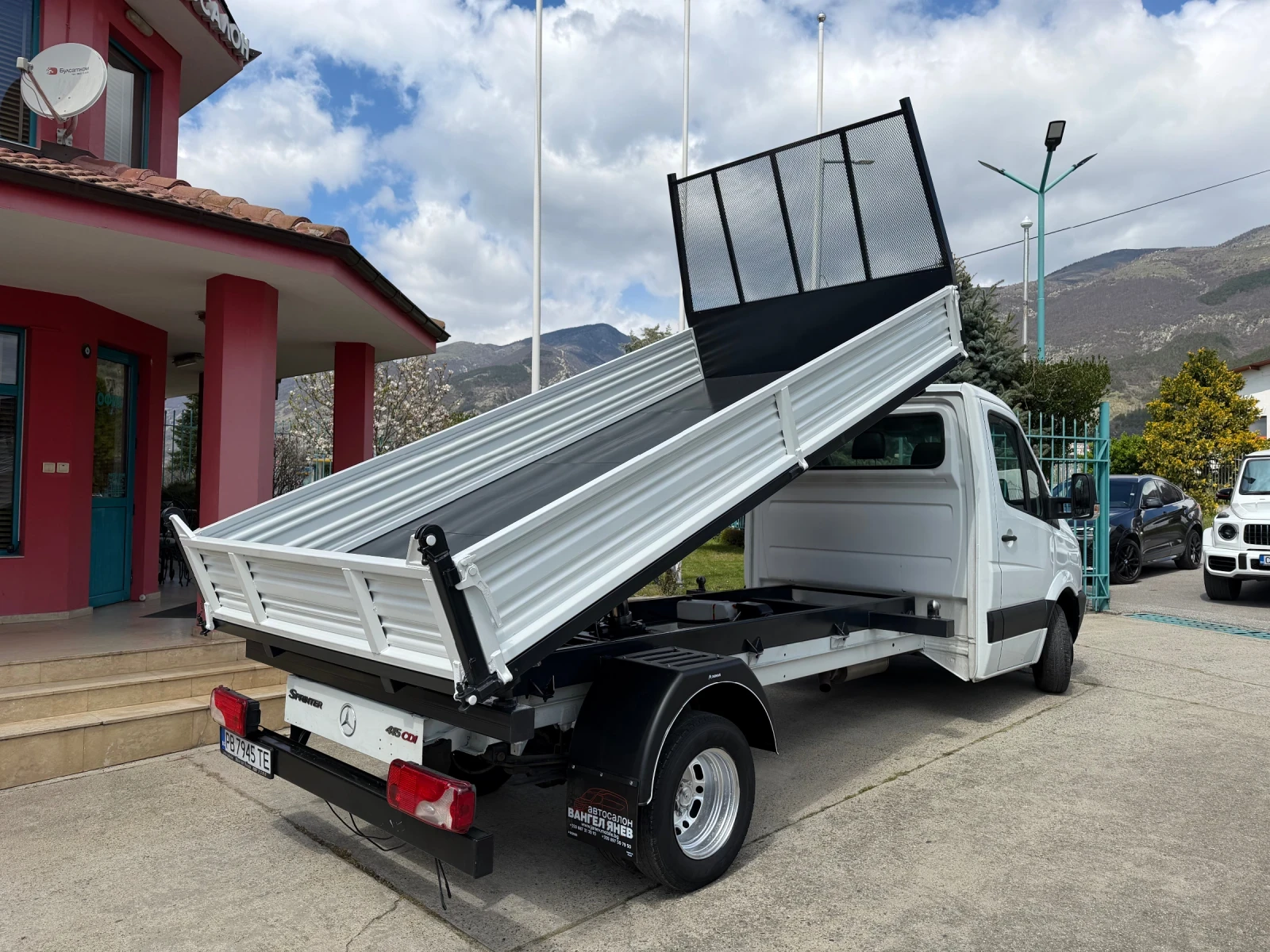 Mercedes-Benz Sprinter 515 CDI* Климатик* Тристранен самосвал* 4.00 метра кош, снимка 11 - Бусове и автобуси - 54156765