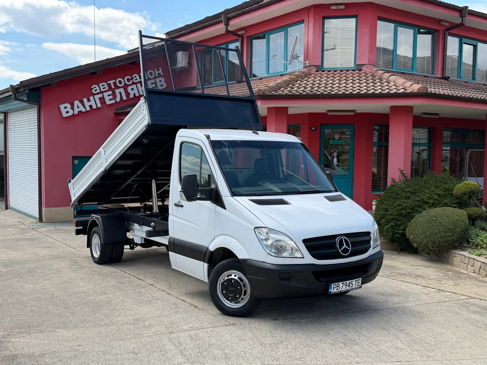 Mercedes-Benz Sprinter 515 CDI* Климатик* Тристранен самосвал* 4.00 метра кош, снимка 13 - Бусове и автобуси - 54156765