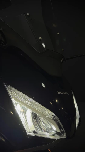 Honda Forza 750 2022г 16000км, снимка 7