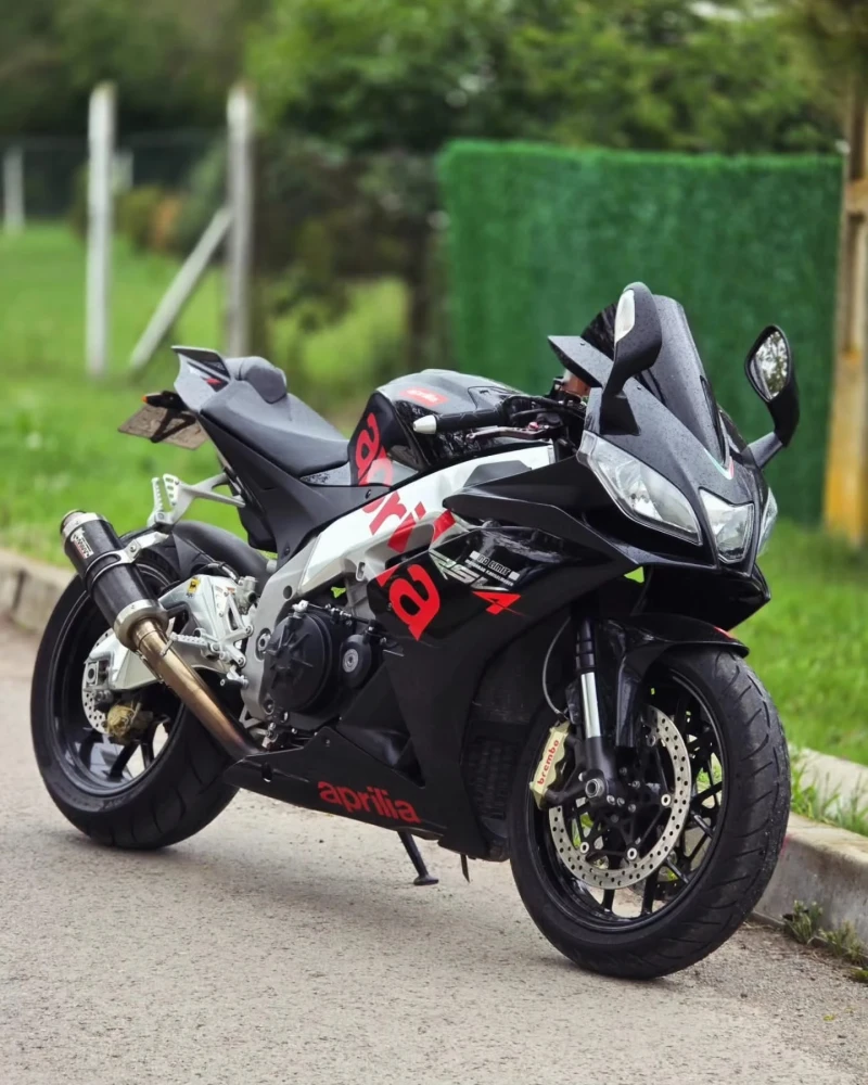 Aprilia RSV4, снимка 2 - Мотоциклети и мототехника - 53206692