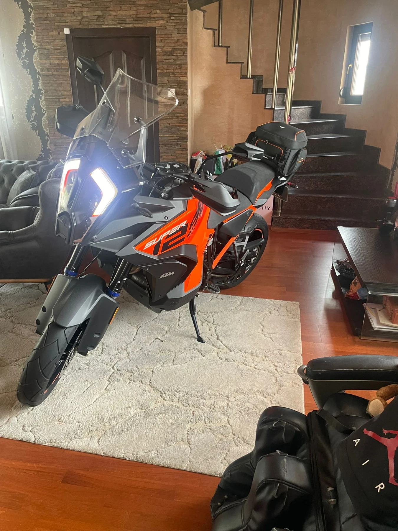Ktm Adventure 1290 Super Adventure S2024 - изображение 2