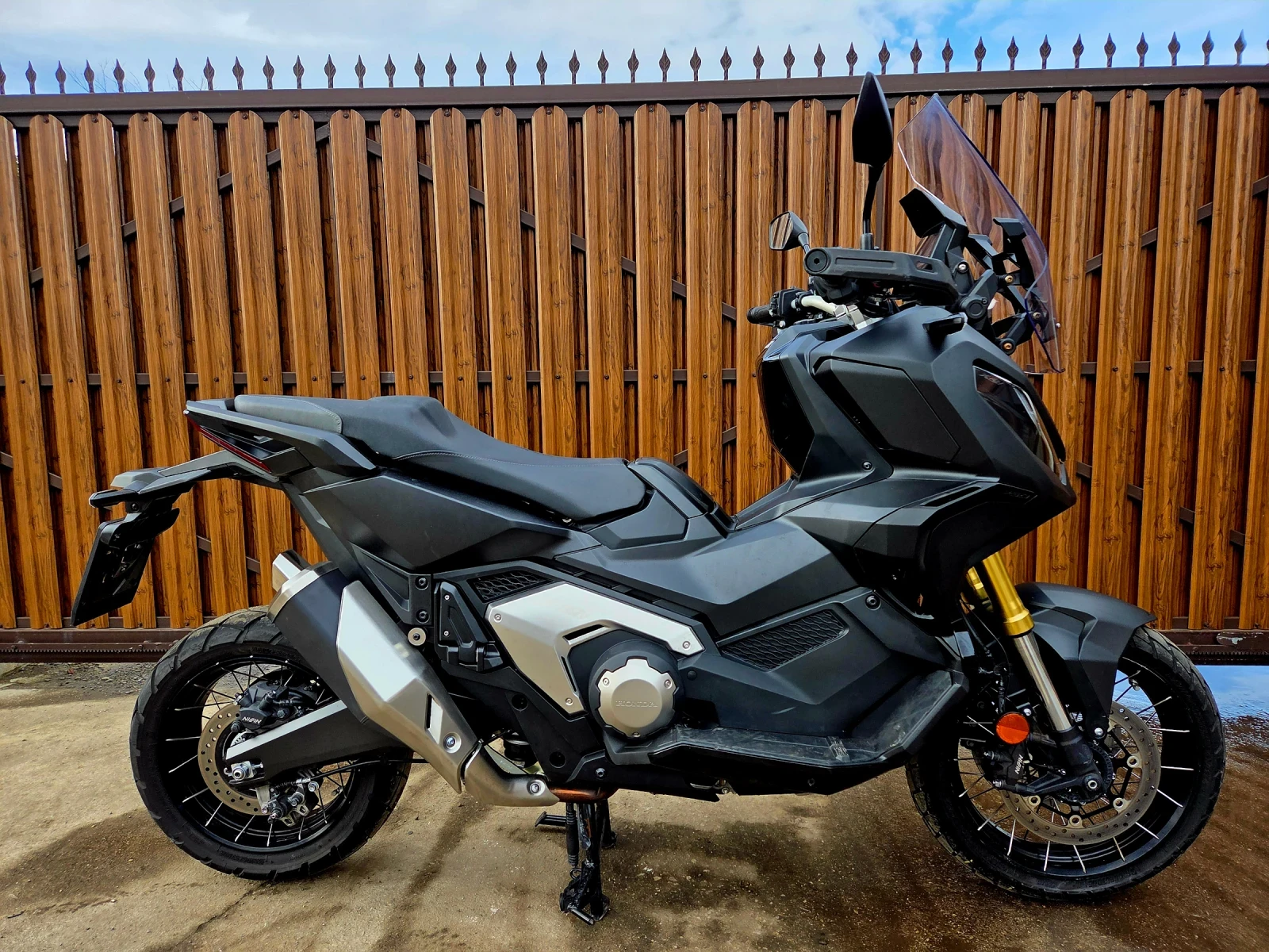 Honda X-ADV 750 ABS, TC, LED, KEYLESS 