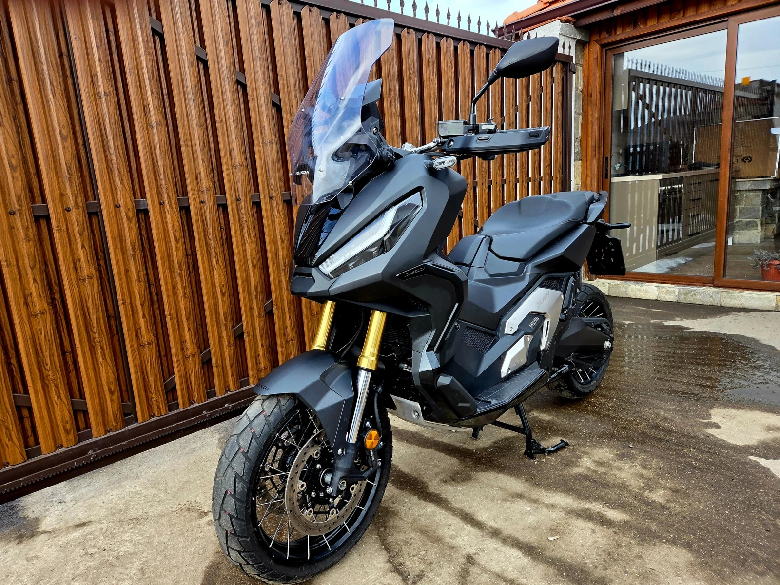 Honda X-ADV 750 ABS, TC, LED, KEYLESS , снимка 8 - Мотоциклети и мототехника - 53723390