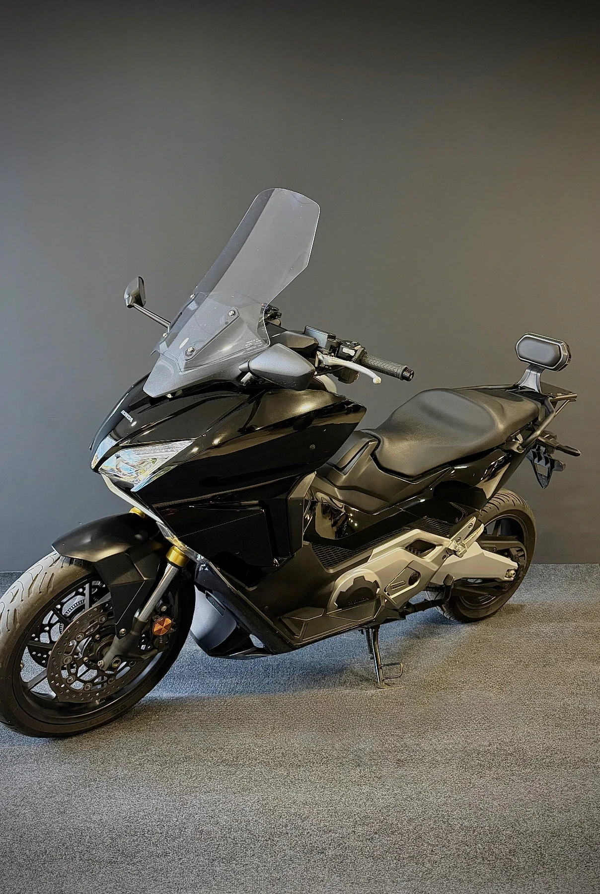 Honda Forza 750 2022г 16000км, снимка 3 - Мотоциклети и мототехника - 55740101