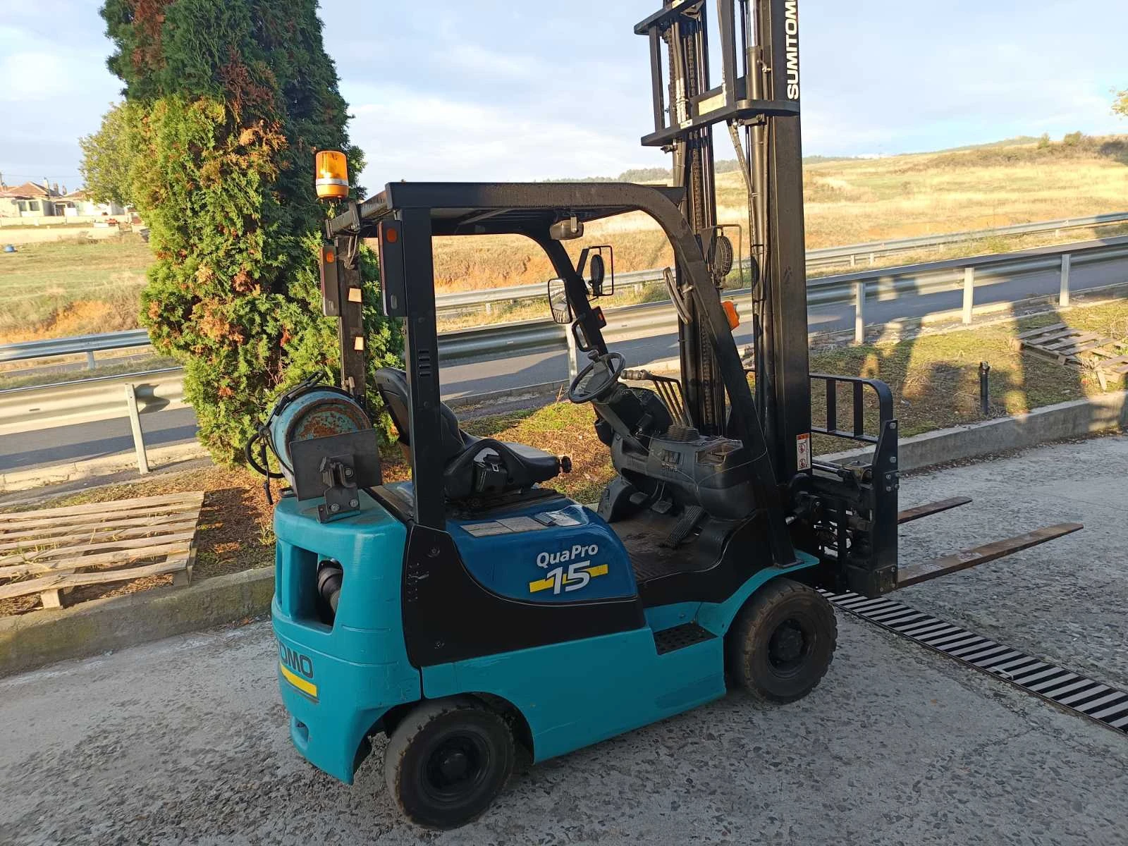  Yale    | Mobile.bg   1