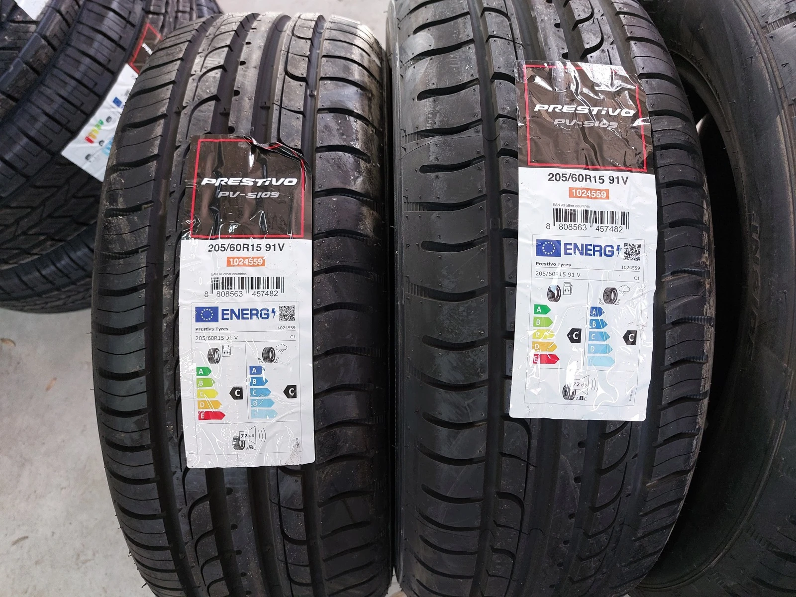 ���� 205/60R15 | Mobile.bg � ����������� 3
