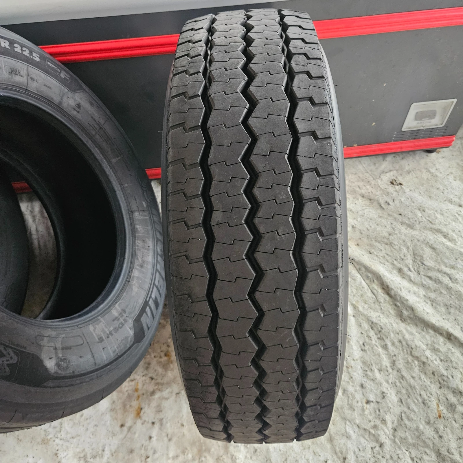  305/70R22.5 | Mobile.bg   1
