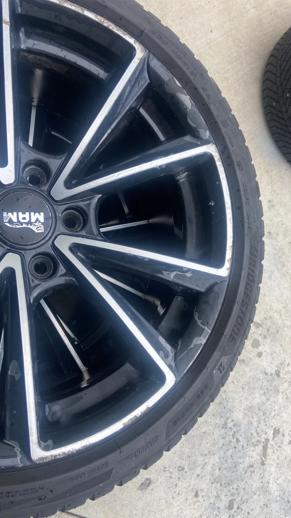 ���� � ������ 225/40R18 | Mobile.bg � ����������� 5
