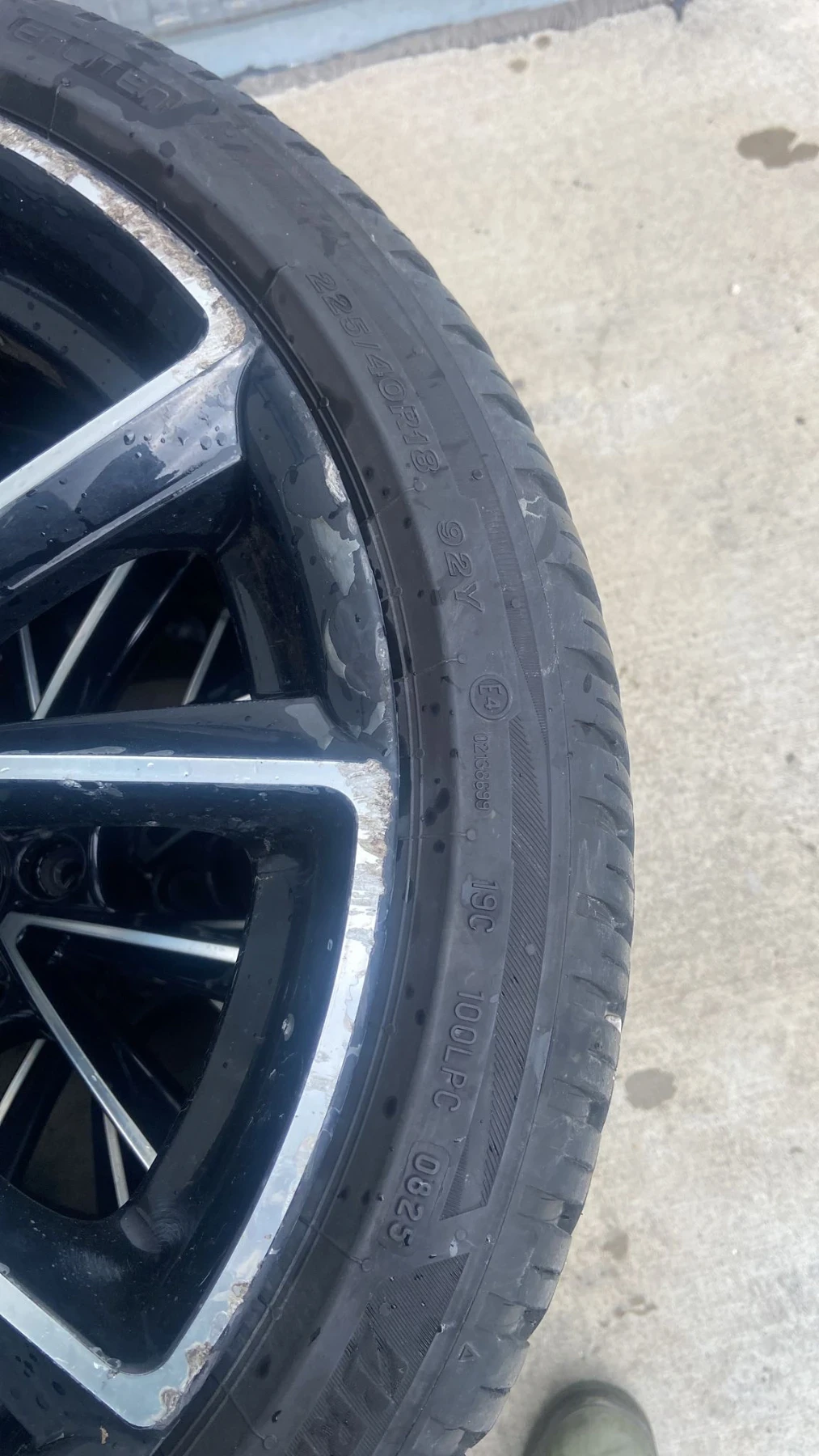 ���� � ������ 225/40R18 | Mobile.bg � ����������� 4