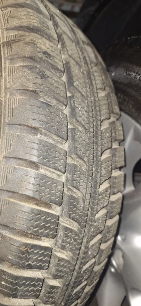 Гуми с джанти Debica 175/70R14, снимка 7 - Гуми и джанти - 53075377