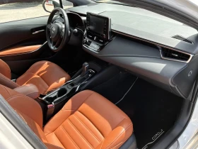 Toyota Corolla 1.8h 122k.с luxury с ГАРАНЦИЯ, снимка 14