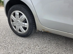 Toyota Auris, снимка 11