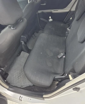 Toyota Auris, снимка 7