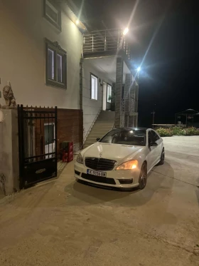 Mercedes-Benz E 320, снимка 3