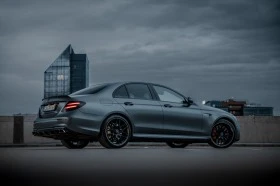 Mercedes-Benz E 63 AMG S/4Matic+ /Burmester/Керамика/Камера360/9G/Keyless, снимка 4