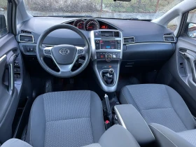 Toyota Verso 1.6 Бензин, 6 ск. 7 местен, Камера, Подгрев, Нави, снимка 11