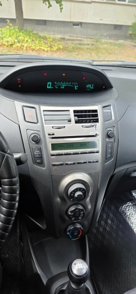 Toyota Yaris | Mobile.bg    7