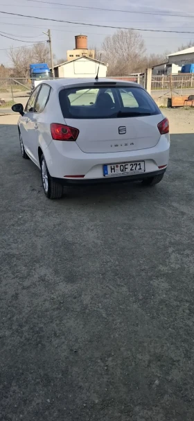 Seat Ibiza 1.6 TDI 105 кс Автопилот - 4400 € / 8605.65 лв. - 96976195 6