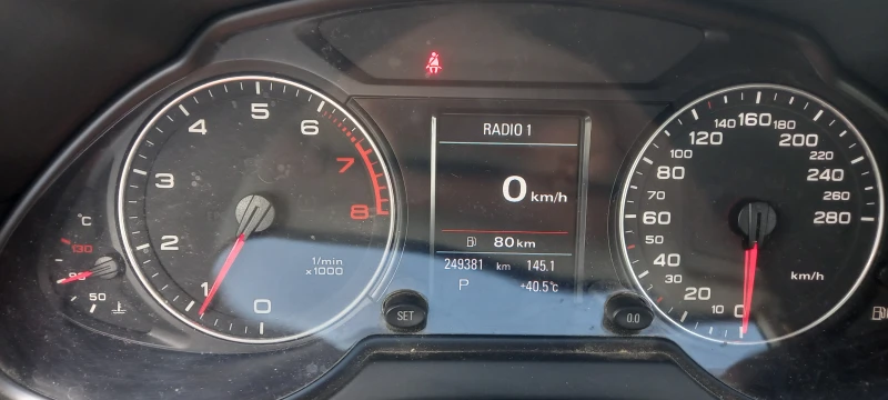 Audi Q5 4Х4 ГАЗОВ ИНЖЕКЦИОН-ГАЗ/БЕНЗИН ИЗКЛЮЧИТЕЛЕН УНИКАТ, снимка 11 - Автомобили и джипове - 13445664