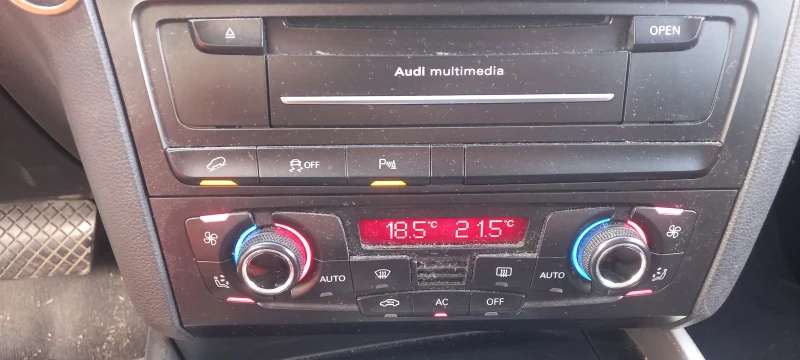 Audi Q5 4Х4 ГАЗОВ ИНЖЕКЦИОН-ГАЗ/БЕНЗИН ИЗКЛЮЧИТЕЛЕН УНИКАТ, снимка 13 - Автомобили и джипове - 13445664