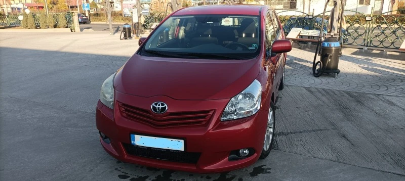 Toyota Verso, снимка 1 - Автомобили и джипове - 47724531