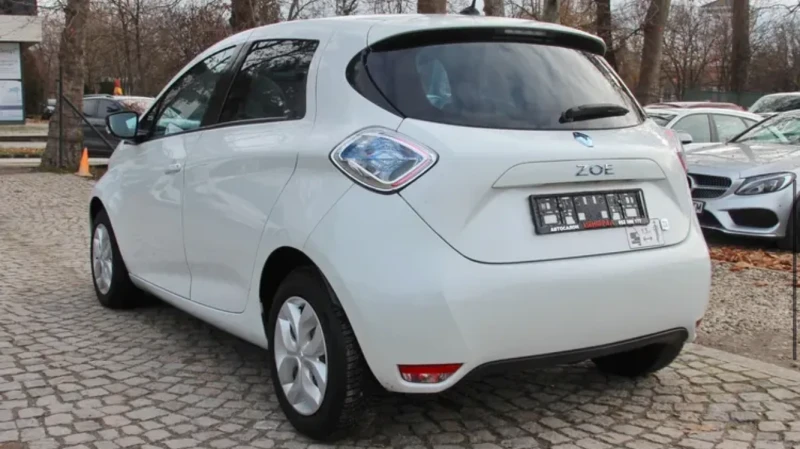 Renault Zoe 22 kw, снимка 2 - Автомобили и джипове - 47061534