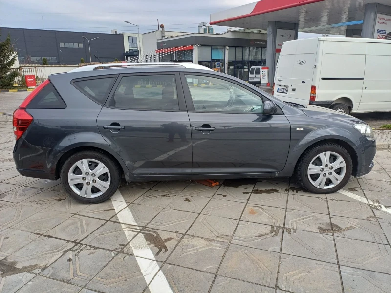 Kia Ceed 1.4 бензин 90к.с , снимка 7 - Автомобили и джипове - 48481444