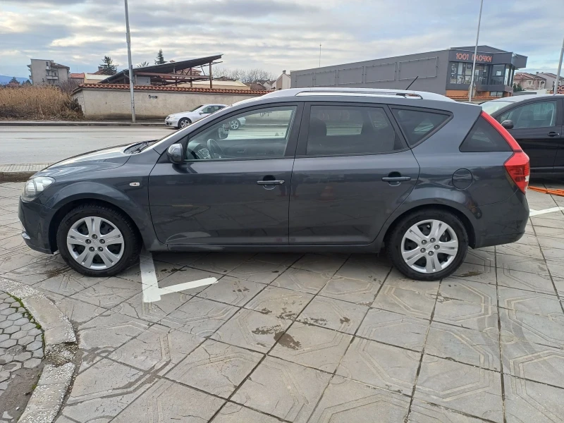 Kia Ceed 1.4 бензин 90к.с , снимка 3 - Автомобили и джипове - 48481444