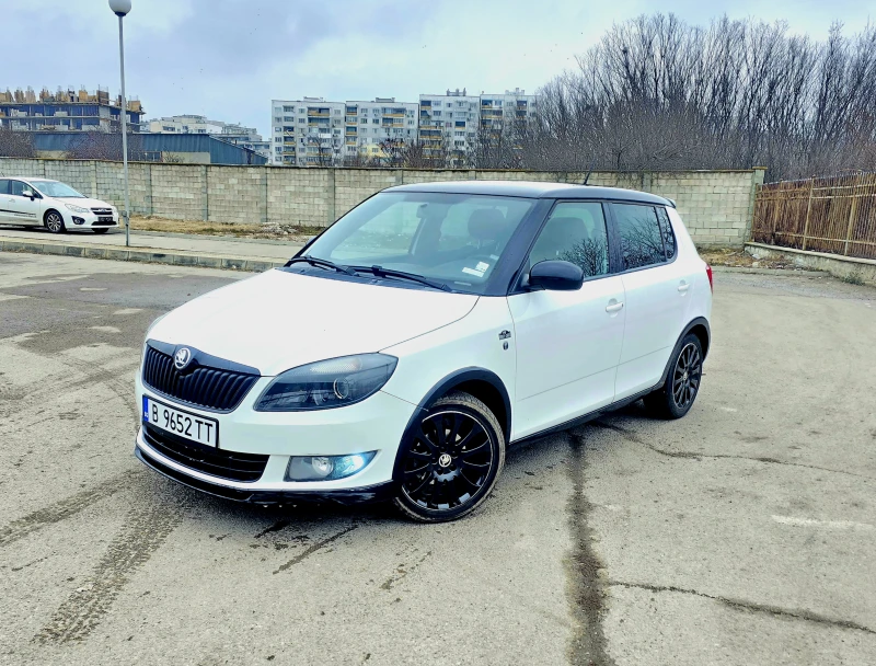 Skoda Fabia 1.6TDI/НАВИГАЦИЯ/КЛИМАТРОНИК, снимка 1 - Автомобили и джипове - 49298349